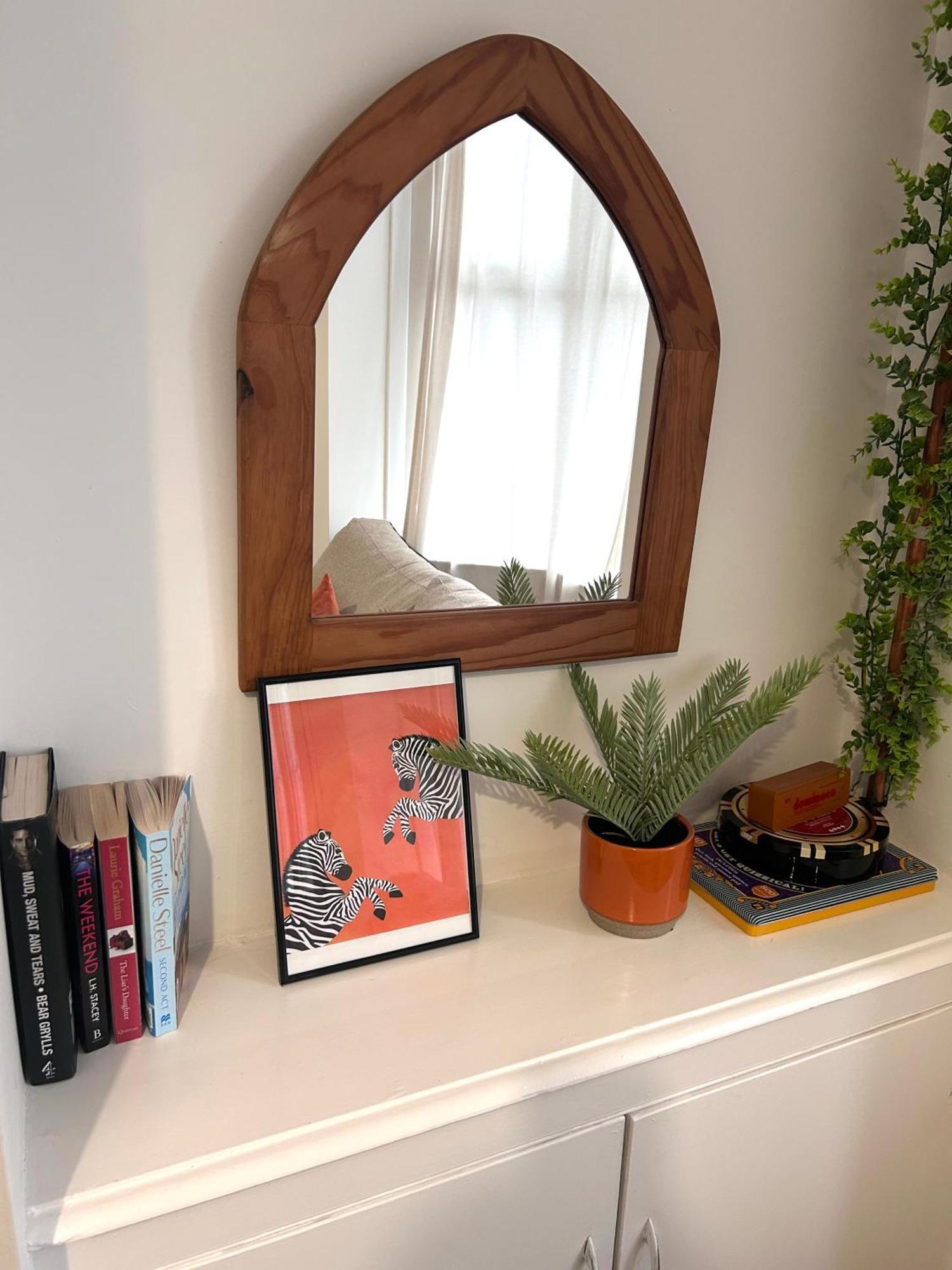 Waterside Way- 3 Bedrooms- Sleeps 5 - Free Parking- Fast Wifi * Burton-upon-Trent